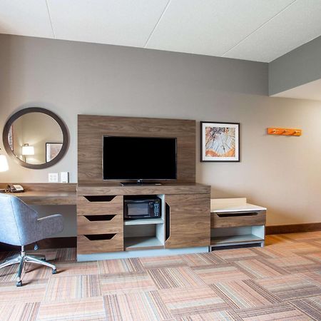 Hampton Inn Watertown Kültér fotó