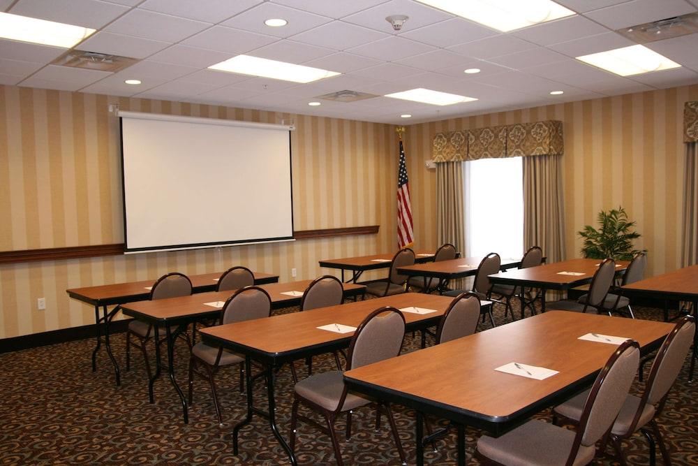 Hampton Inn Watertown Kültér fotó