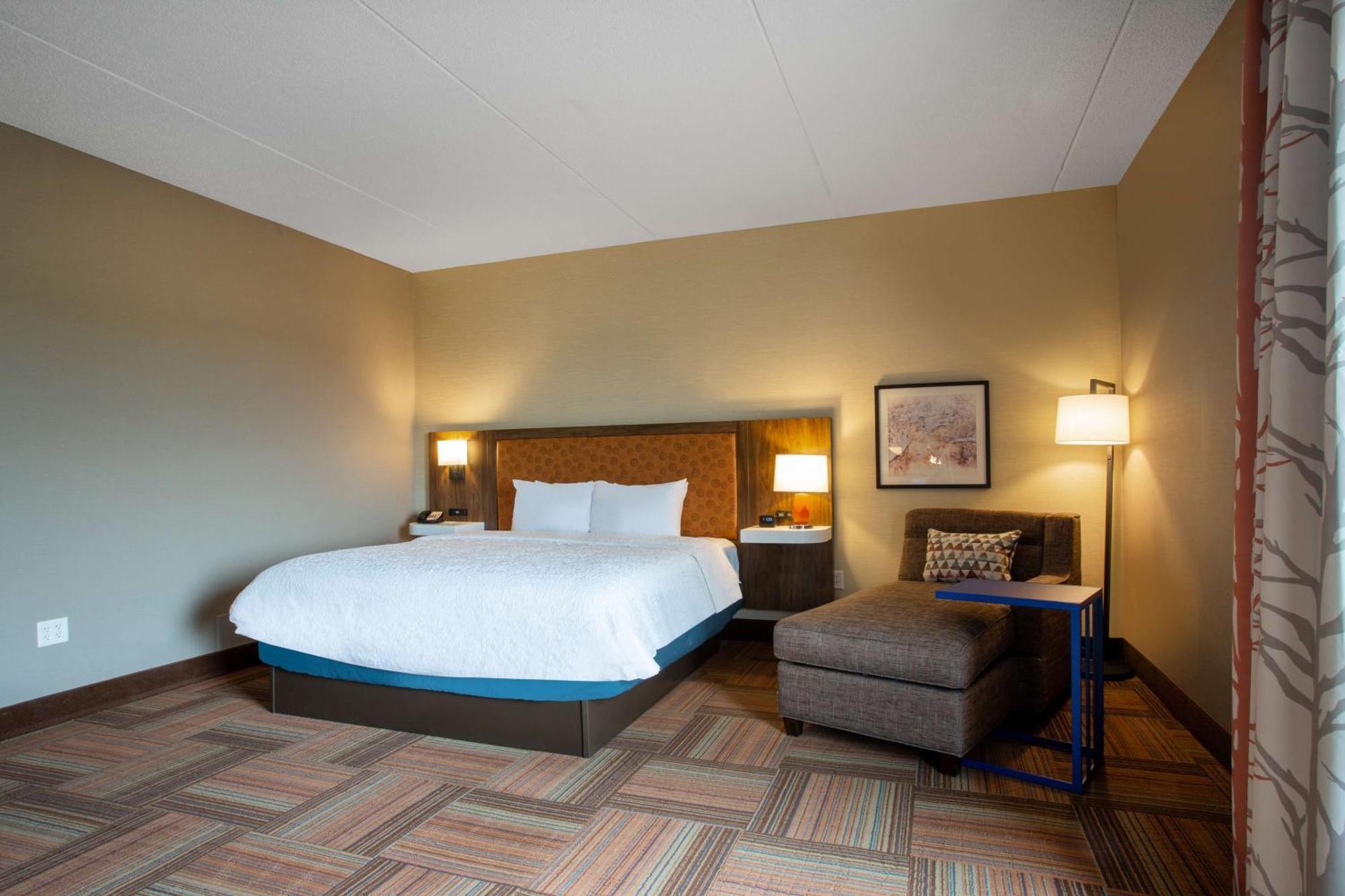 Hampton Inn Watertown Kültér fotó