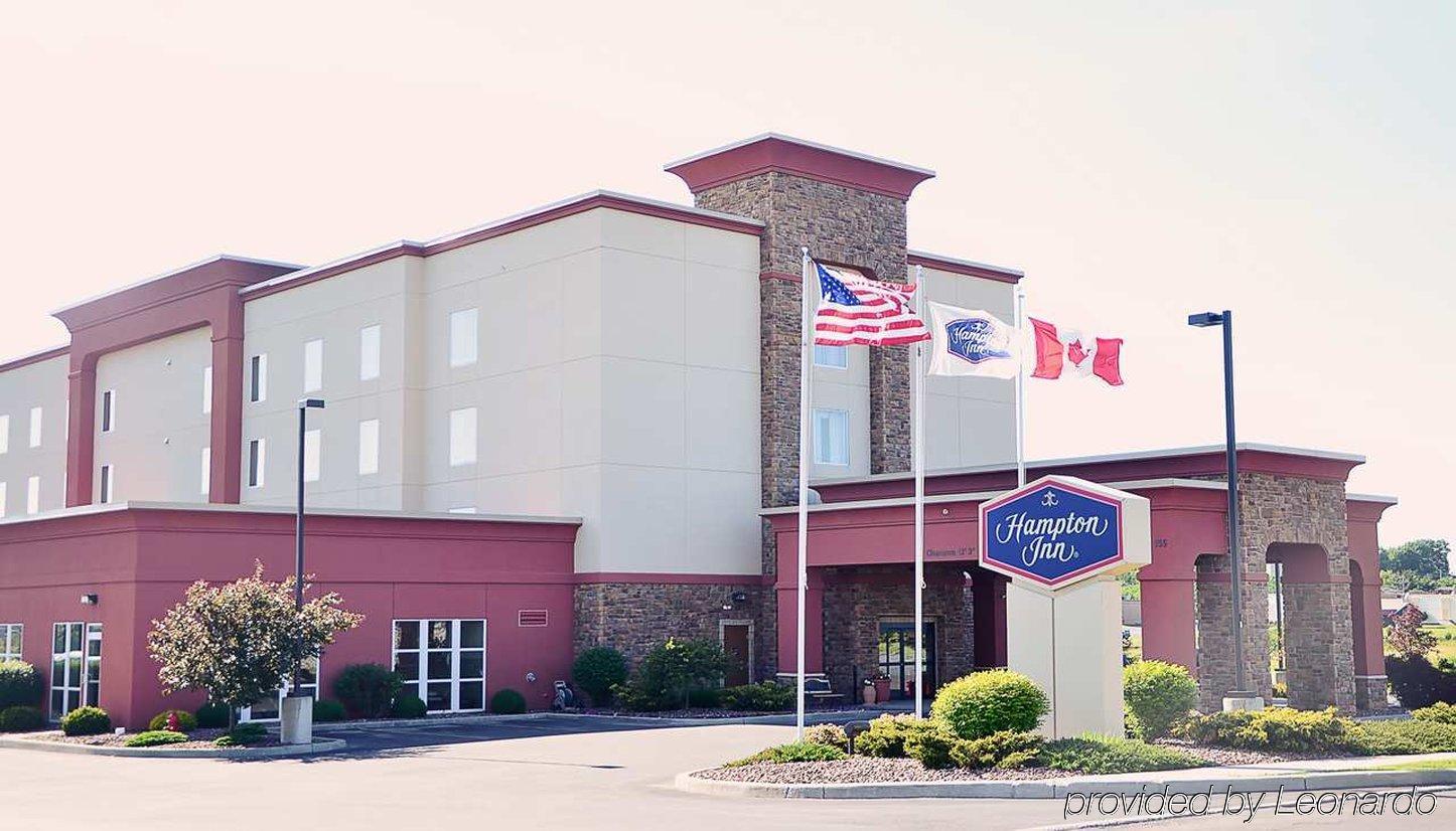 Hampton Inn Watertown Kültér fotó