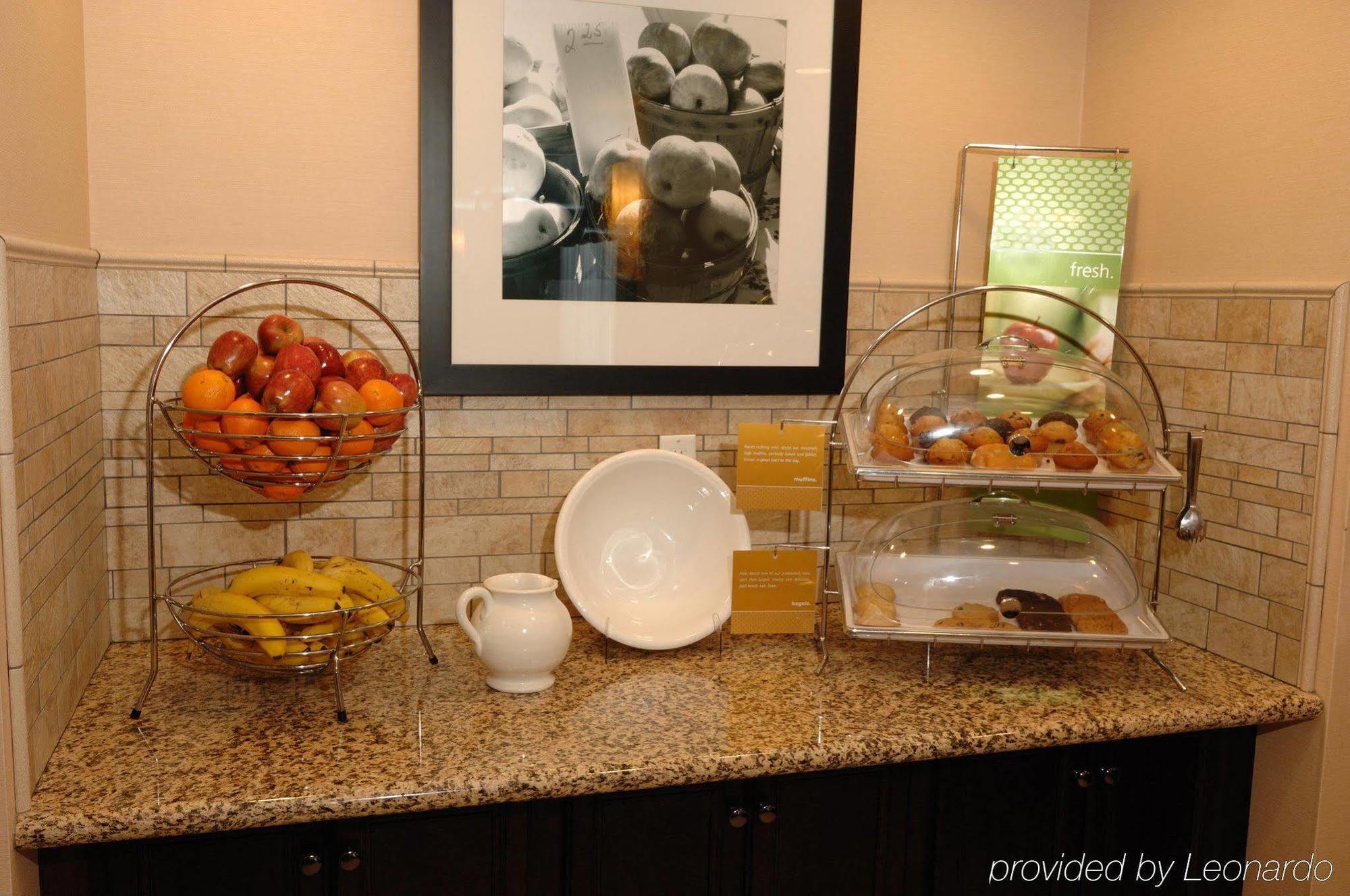 Hampton Inn Watertown Étterem fotó