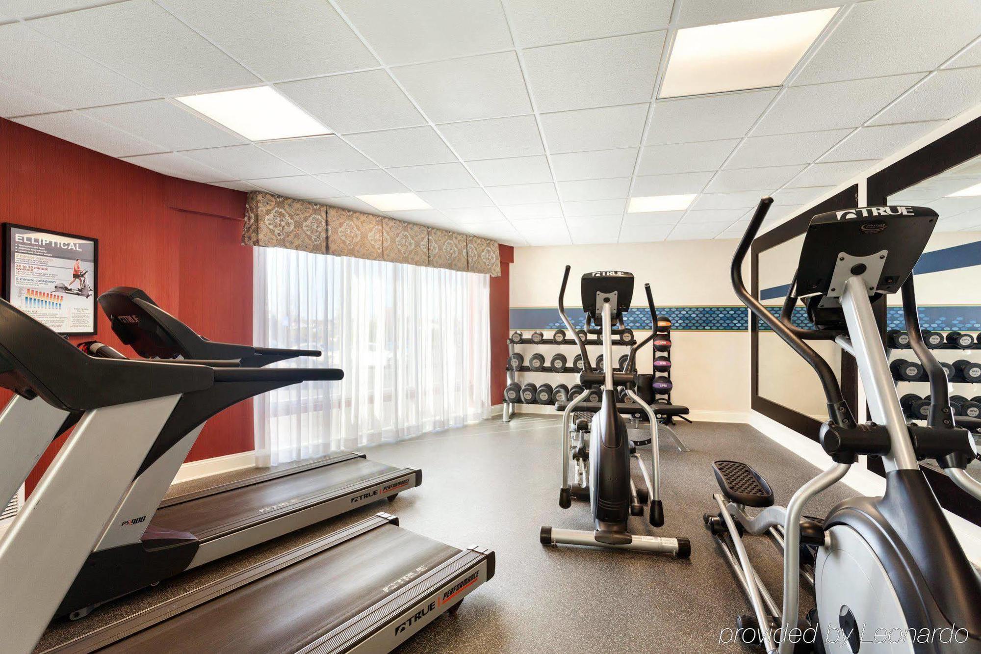 Hampton Inn Watertown Kültér fotó