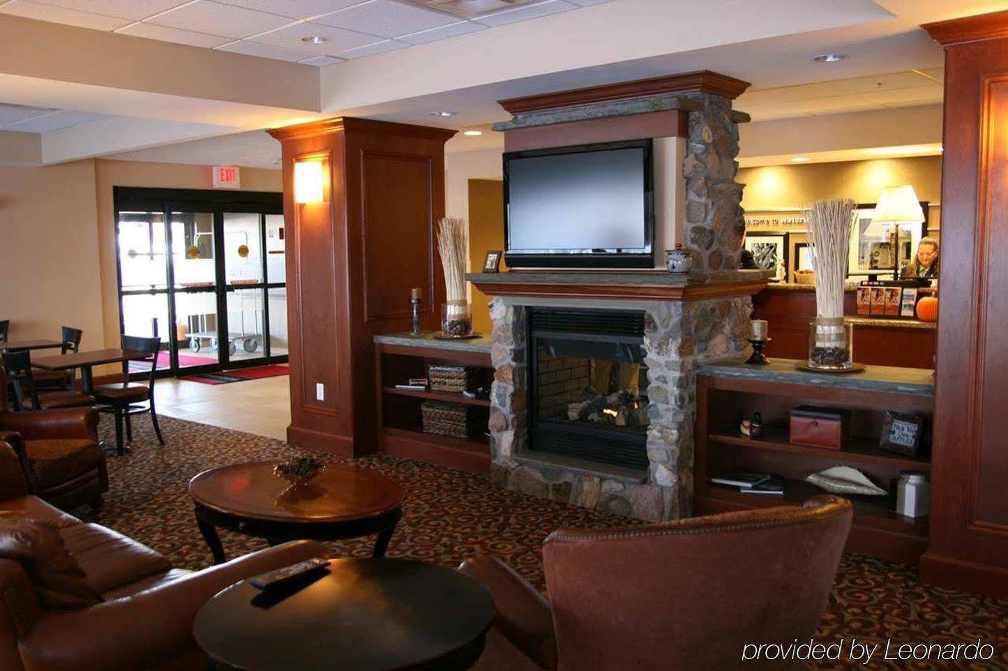 Hampton Inn Watertown Kültér fotó