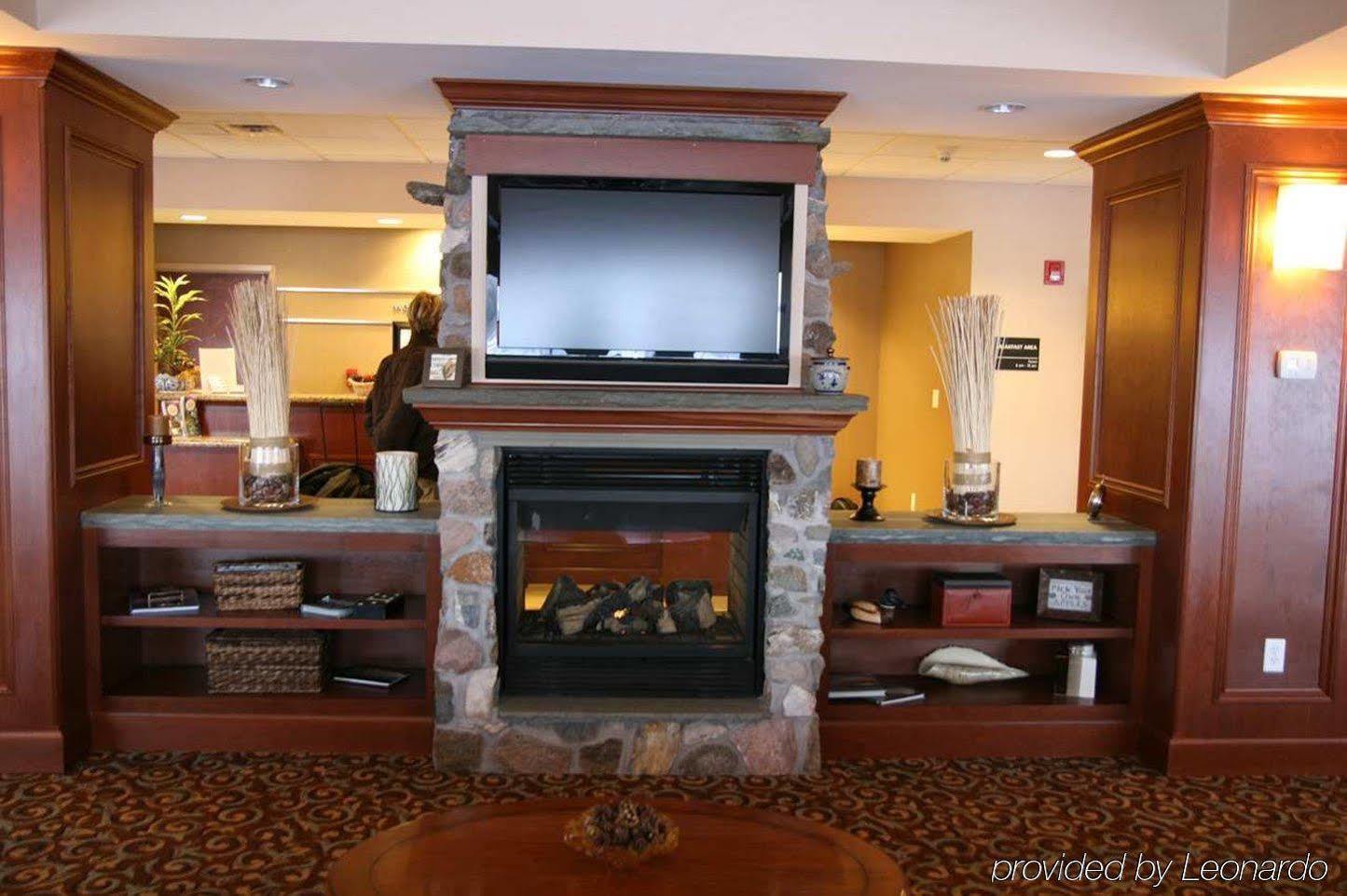Hampton Inn Watertown Kültér fotó