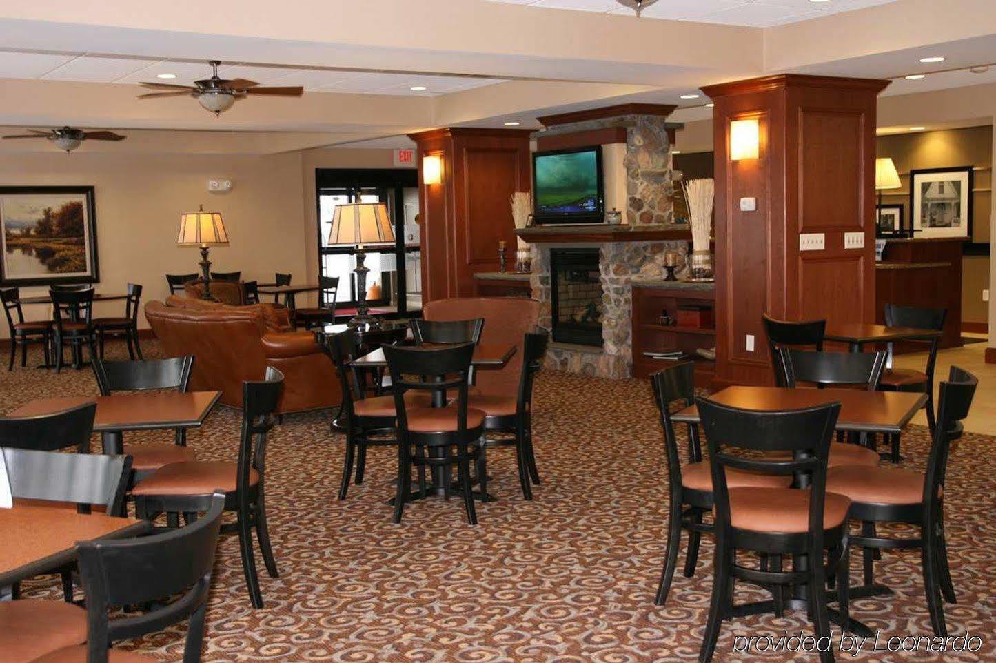 Hampton Inn Watertown Kültér fotó